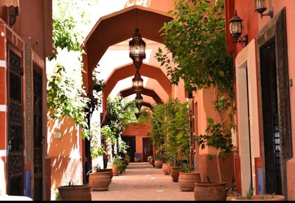 מרקש Quarya Assiyahia - Riad Camilia- Maison Entiere Avec Piscine מראה חיצוני תמונה